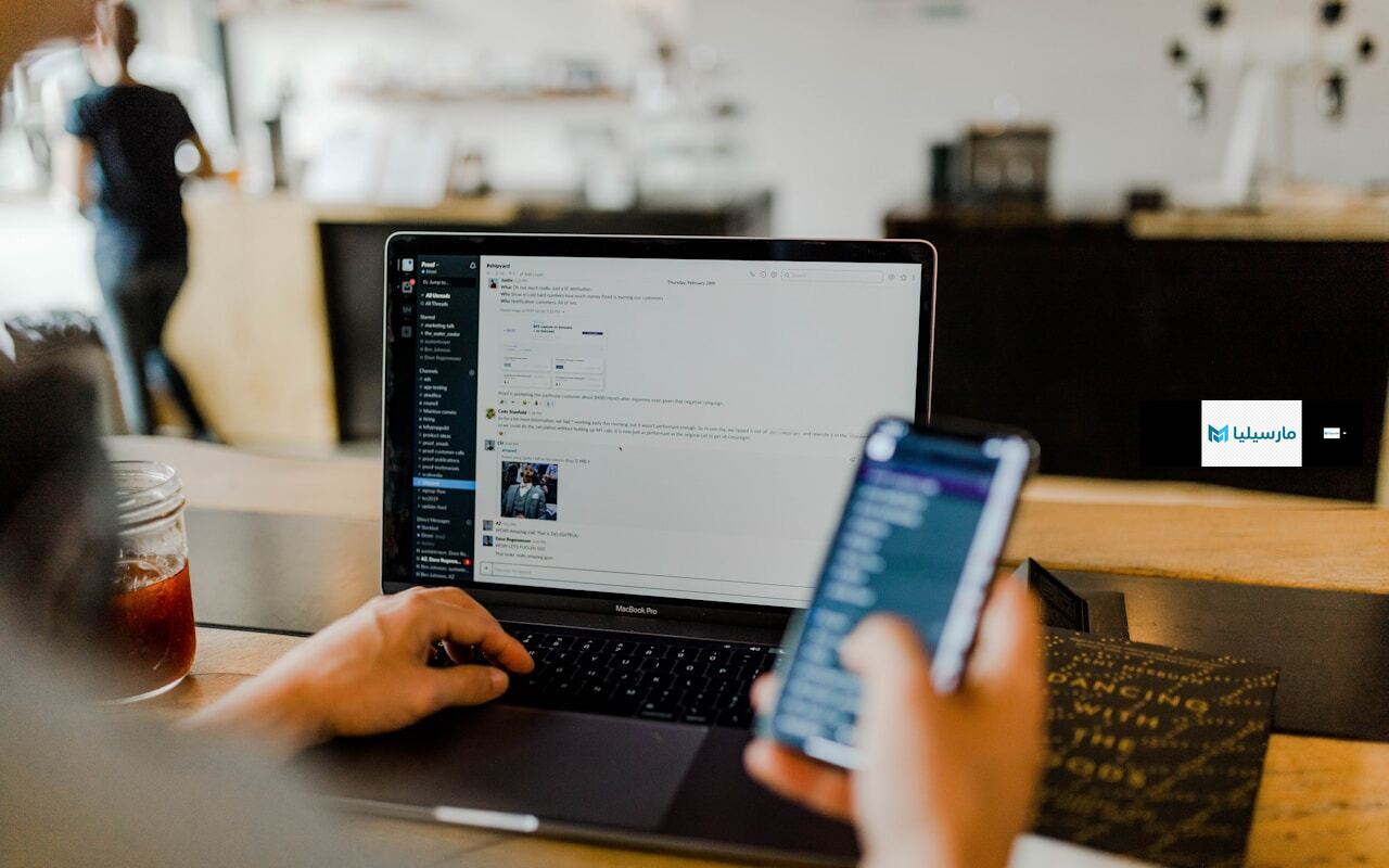 التسويق بالبريد الإلكتروني: بناء قائمة بريدية تدر دخلاً مستمراً